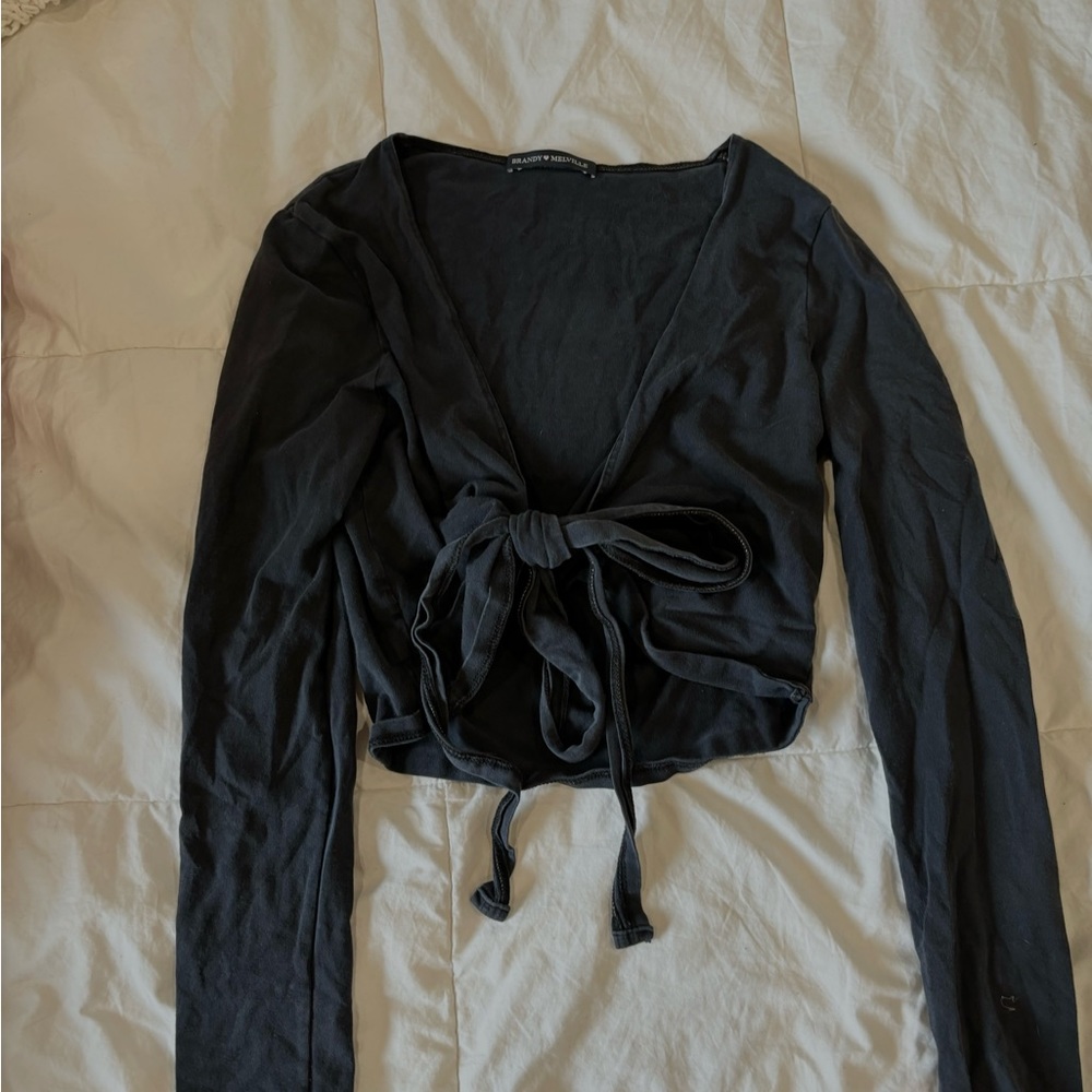 brandy melville tie front long sleeve
